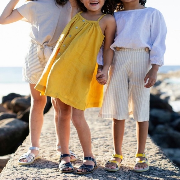 👧🏻NWT Salt Water sandals in gold - Picture 14 of 16